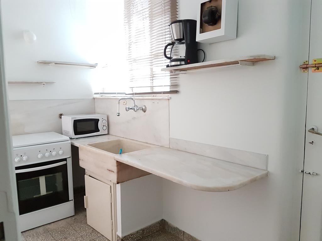 شقة Errathens Pine Red And Taupe - Athens Center المظهر الخارجي الصورة