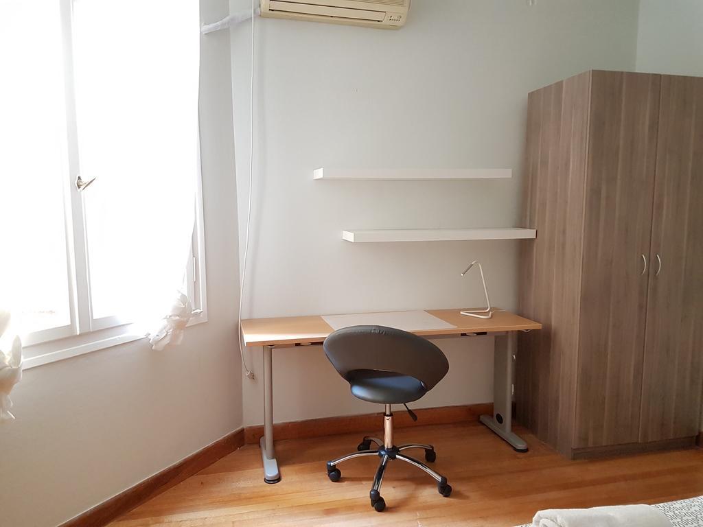 شقة Errathens Pine Red And Taupe - Athens Center المظهر الخارجي الصورة