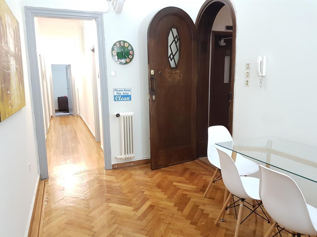 شقة Errathens Pine Red And Taupe - Athens Center المظهر الخارجي الصورة