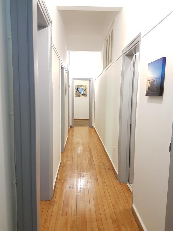 شقة Errathens Pine Red And Taupe - Athens Center المظهر الخارجي الصورة