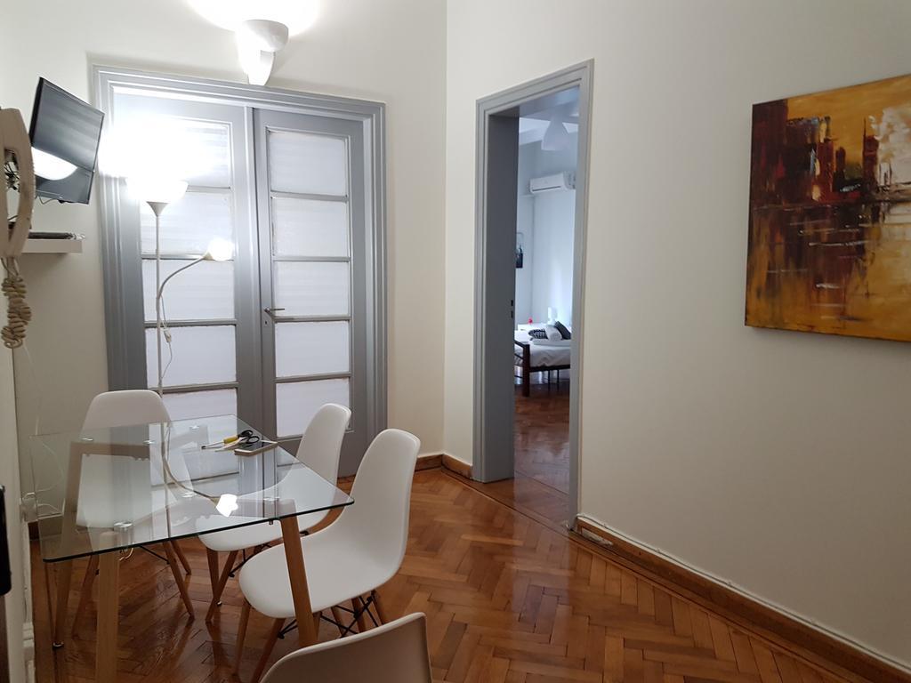 شقة Errathens Pine Red And Taupe - Athens Center المظهر الخارجي الصورة
